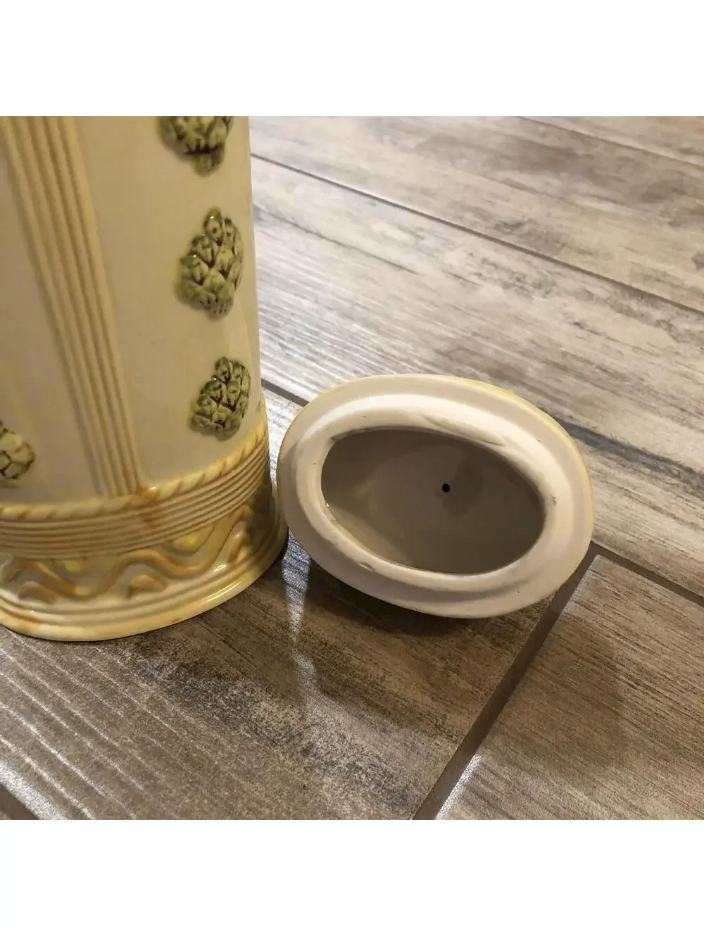 Ceramic‎ Oval Pasta Storage Canister with Lid Artichokes Tuscan Design